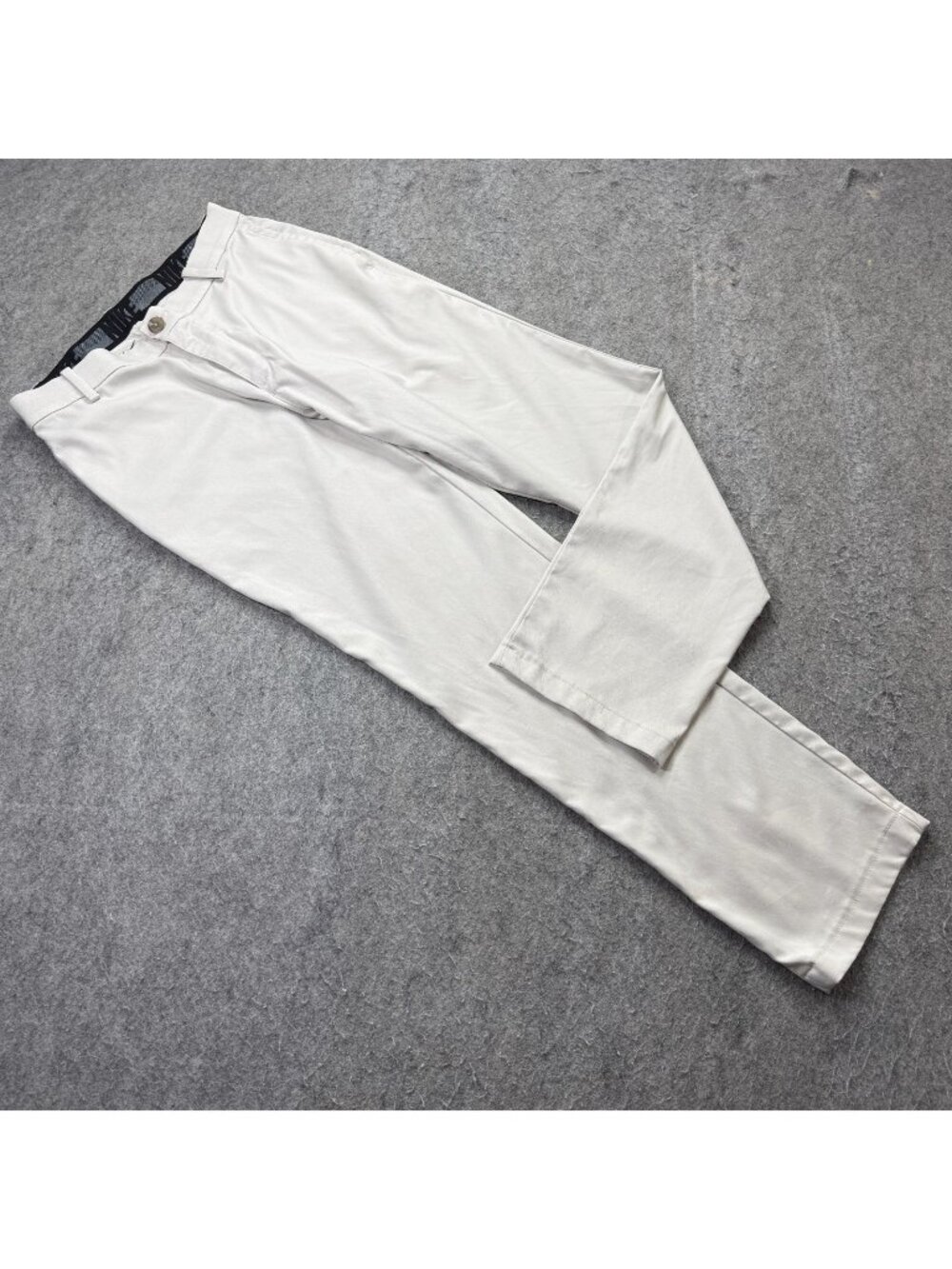 Nike Golf Pants Men 30 x 29* Beige Flat Front Stretch Flex Core Standard AJ5489